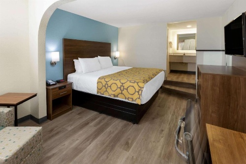  Baymont by Wyndham Biloxi Ocean Springs image 23