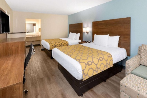  Baymont by Wyndham Biloxi Ocean Springs image 26