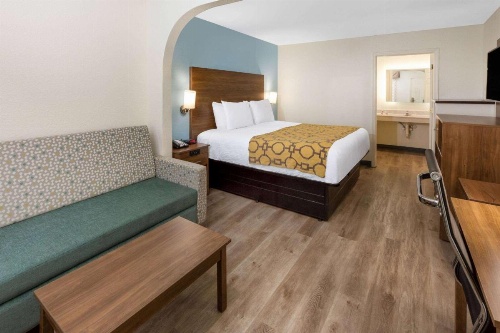  Baymont by Wyndham Biloxi Ocean Springs image 28