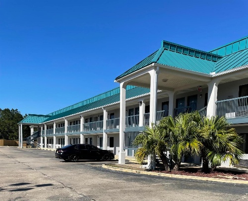  Baymont by Wyndham Biloxi Ocean Springs image 3